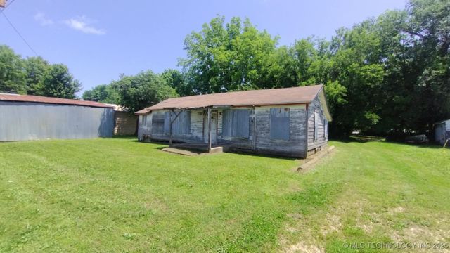 1543 Maple Avenue, Westville, OK 74965