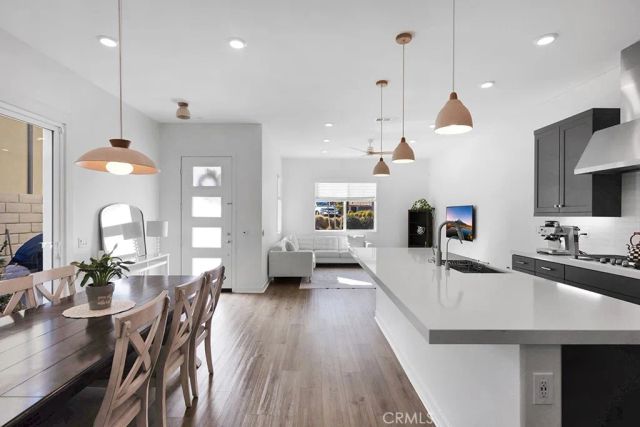 27238 Red Willow Court, Valencia, CA 91381