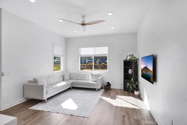 27238 Red Willow Court, Valencia, CA 91381