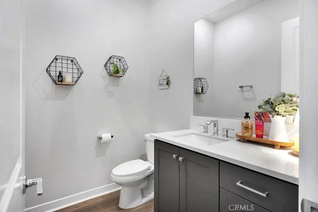 27238 Red Willow Court, Valencia, CA 91381