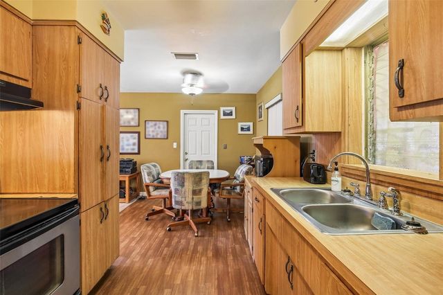 10713 59TH AVENUE, Seminole, FL 33772