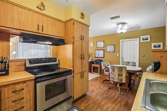 10713 59TH AVENUE, Seminole, FL 33772