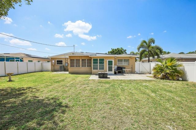 10713 59TH AVENUE, Seminole, FL 33772