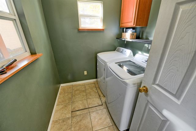 605 Riverside Drive, Portland, MI 48875