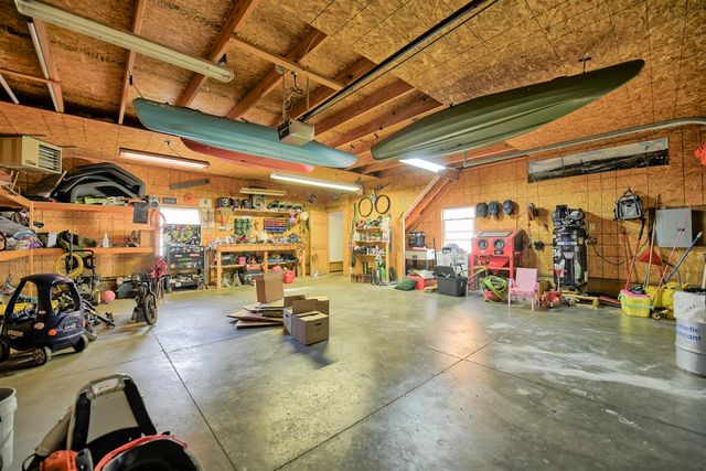 605 Riverside Drive, Portland, MI 48875