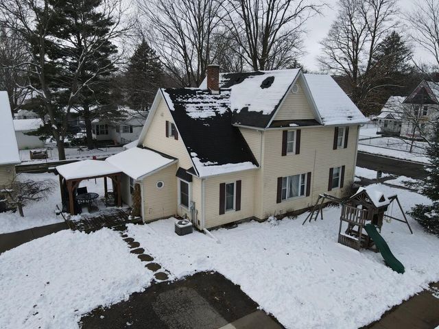 605 Riverside Drive, Portland, MI 48875