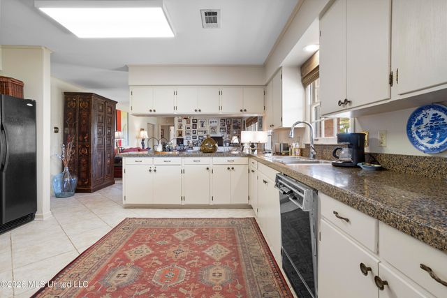 230 Southern Circle, 230, Gulfport, MS 39507