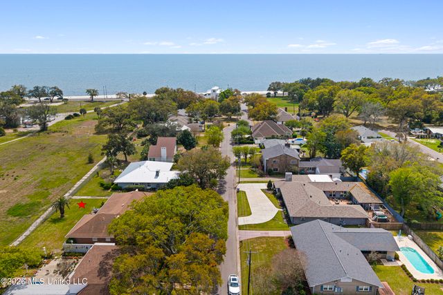 230 Southern Circle, 230, Gulfport, MS 39507