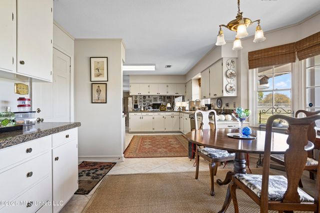 230 Southern Circle, 230, Gulfport, MS 39507