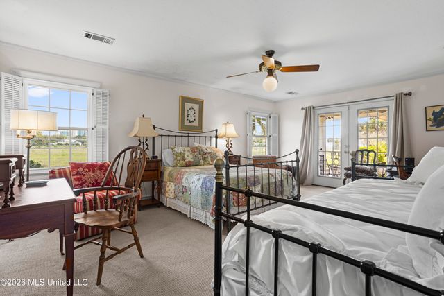 230 Southern Circle, 230, Gulfport, MS 39507