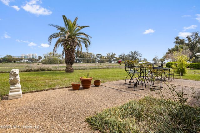 230 Southern Circle, 230, Gulfport, MS 39507