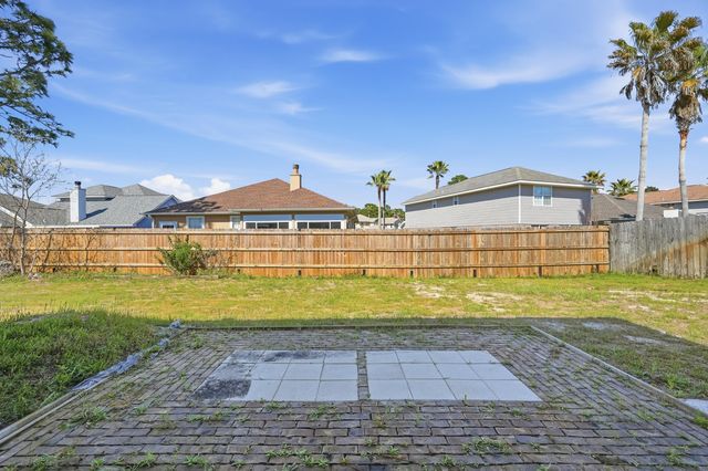 9646 Misty Meadow Lane, Navarre, FL 32566