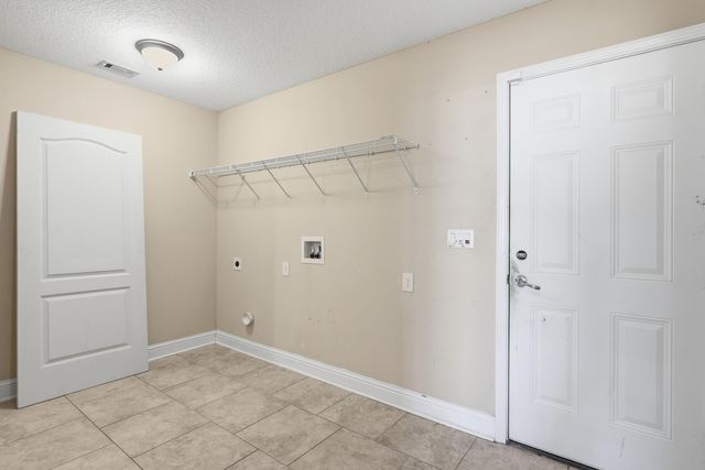 9646 Misty Meadow Lane, Navarre, FL 32566