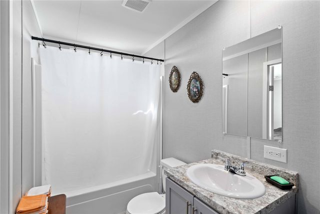 6608 County Road 551, Brownwood, TX 76801