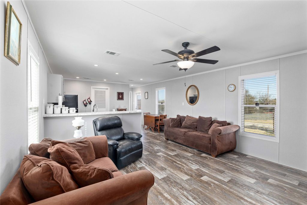 6608 County Road 551, Brownwood, TX 76801