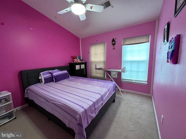 13638 FLYING SQUIRREL DR, Herndon, VA 20171