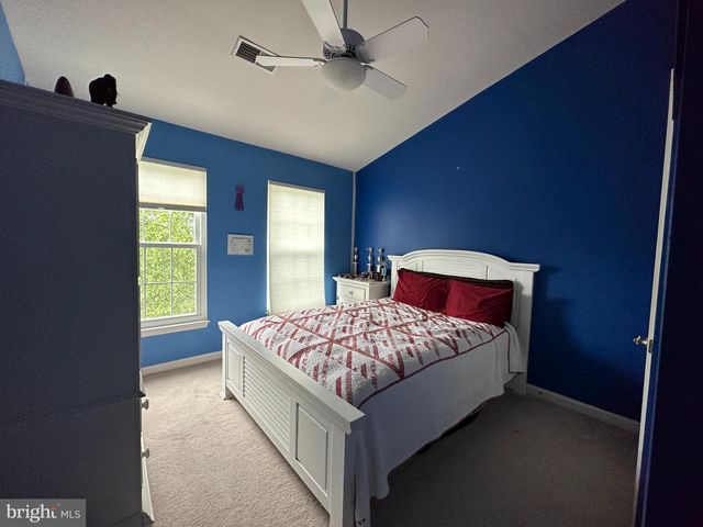 13638 FLYING SQUIRREL DR, Herndon, VA 20171