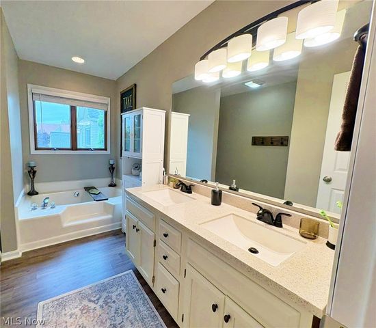5920 Province Court, Lorain, OH 44053