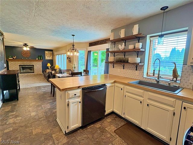 5920 Province Court, Lorain, OH 44053