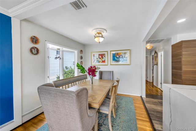 216 Earle Avenue, Lynbrook, NY 11563