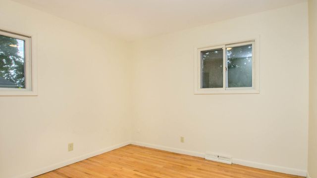 924 N Maple Road, Ann Arbor, MI 48103