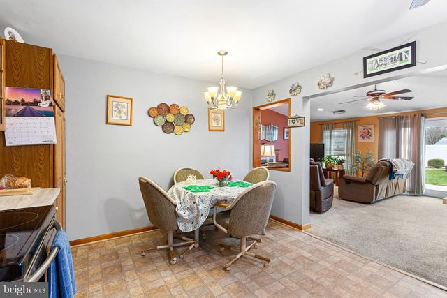 131 LEBBIE LN, Fairless Hills, PA 19030