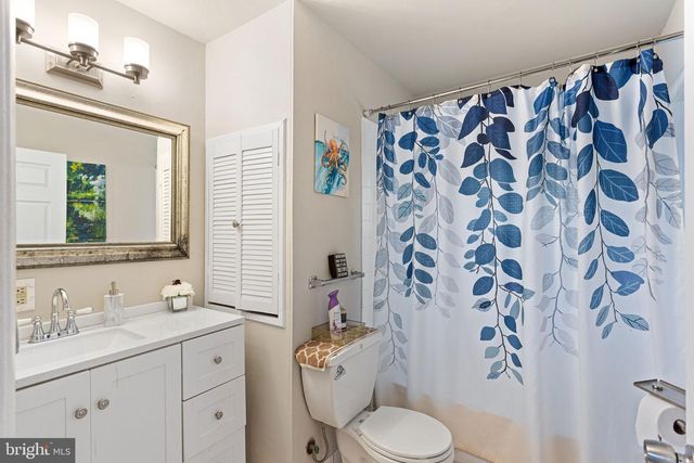 131 LEBBIE LN, Fairless Hills, PA 19030