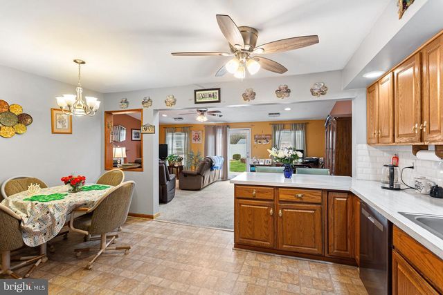 131 LEBBIE LN, Fairless Hills, PA 19030