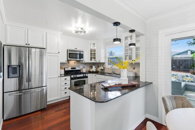3920 Regan Drive, San Mateo, CA 94403