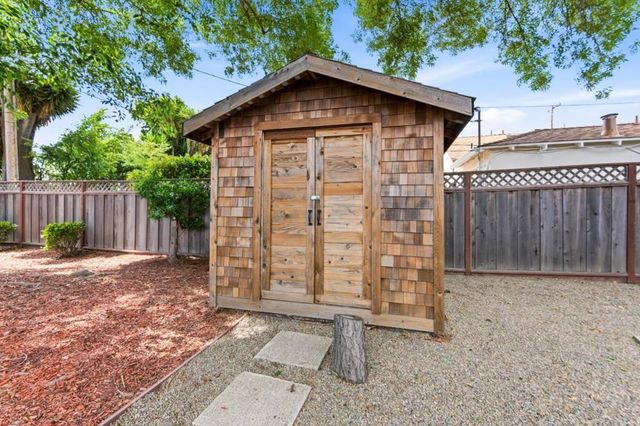 3920 Regan Drive, San Mateo, CA 94403
