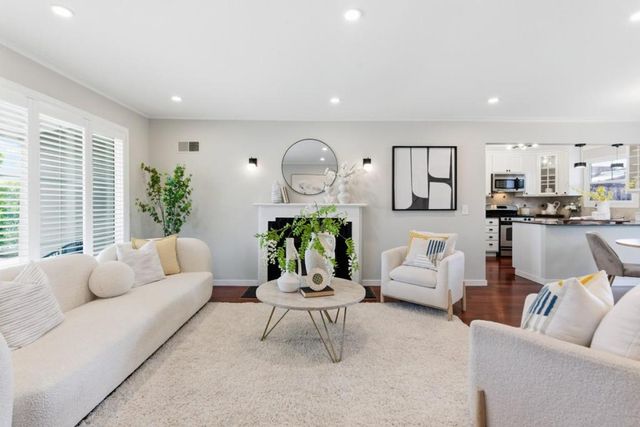 3920 Regan Drive, San Mateo, CA 94403
