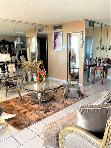 4675 W 18th Court 502, Hialeah, FL 33012