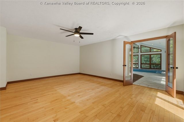102 Rustic Highlands Road, Teays, WV 25526