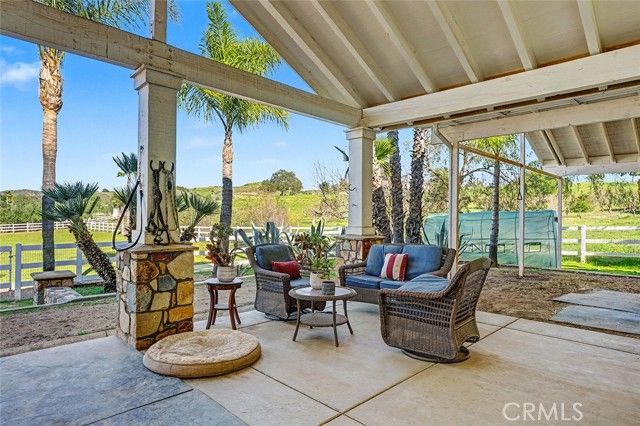 40801 Avenida La Cresta, Murrieta, CA 92562