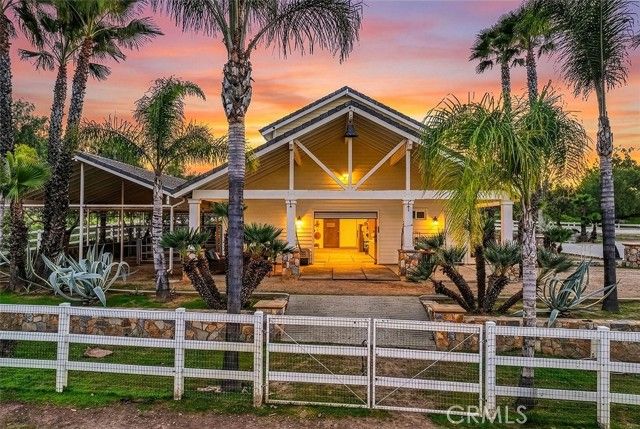 40801 Avenida La Cresta, Murrieta, CA 92562