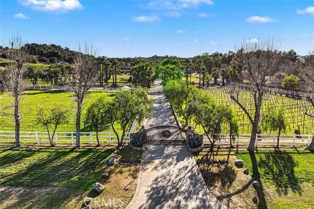 40801 Avenida La Cresta, Murrieta, CA 92562