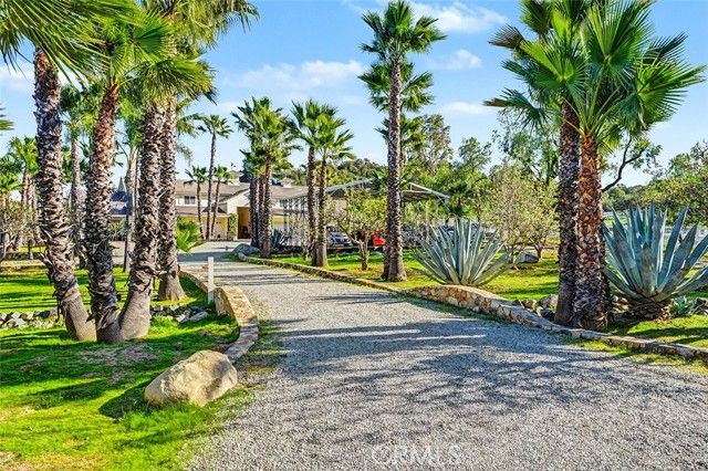 40801 Avenida La Cresta, Murrieta, CA 92562