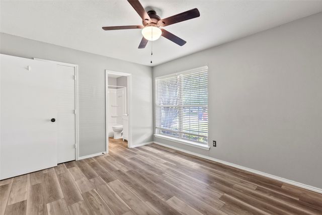 824 Meadowdale Drive, Royse City, TX 75189