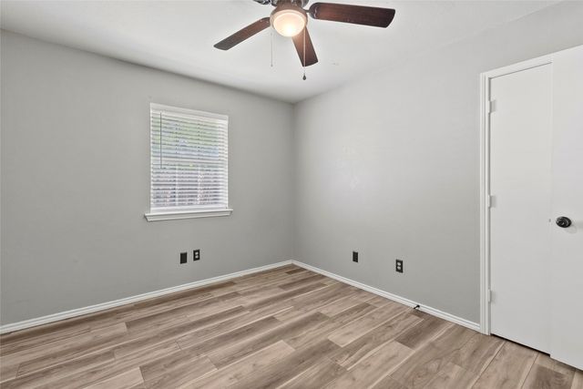 824 Meadowdale Drive, Royse City, TX 75189
