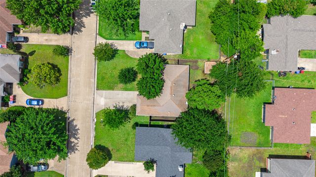 824 Meadowdale Drive, Royse City, TX 75189