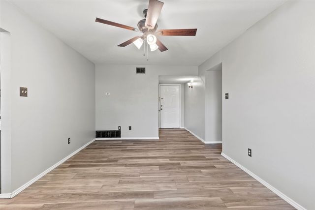 824 Meadowdale Drive, Royse City, TX 75189