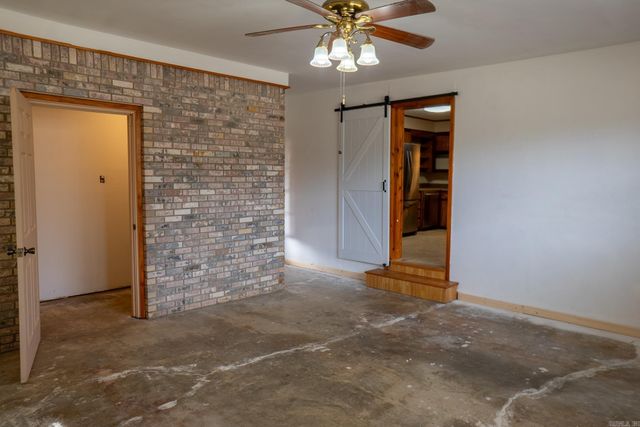 345 Harp Loop, Malvern, AR 72104