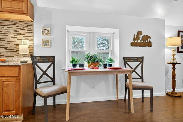 2553 3rd Avenue, Rotterdam, NY 12303