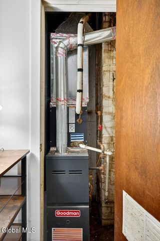 2553 3rd Avenue, Rotterdam, NY 12303