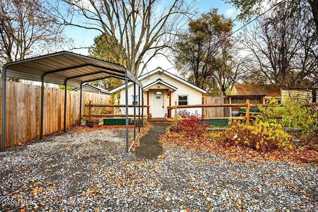 2553 3rd Avenue, Rotterdam, NY 12303