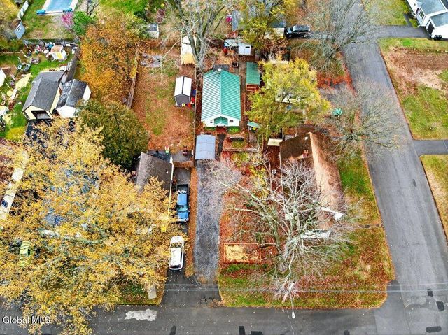 2553 3rd Avenue, Rotterdam, NY 12303