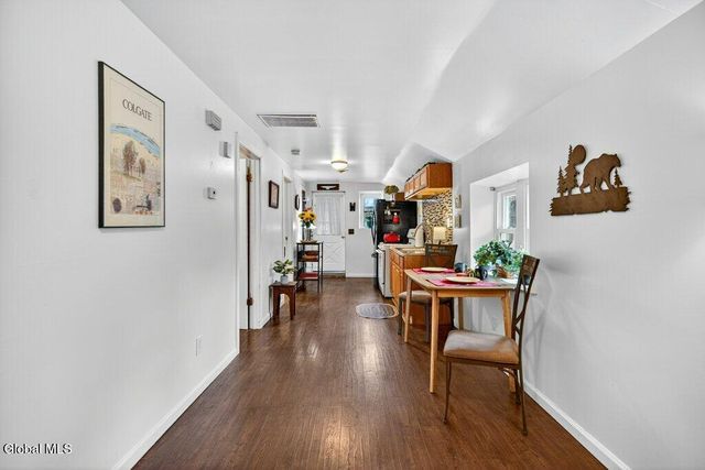 2553 3rd Avenue, Rotterdam, NY 12303