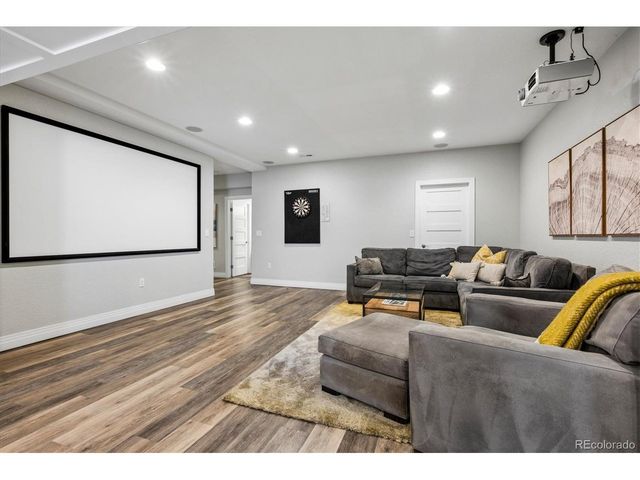 9729 E 34th Pl, Denver, CO 80238