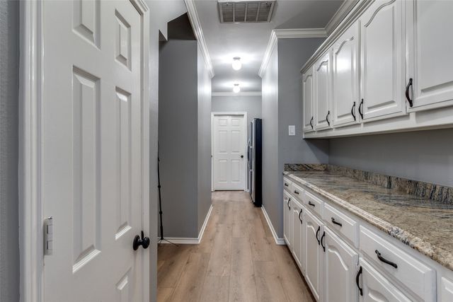 5822 Preston Fairways Drive, Dallas, TX 75252