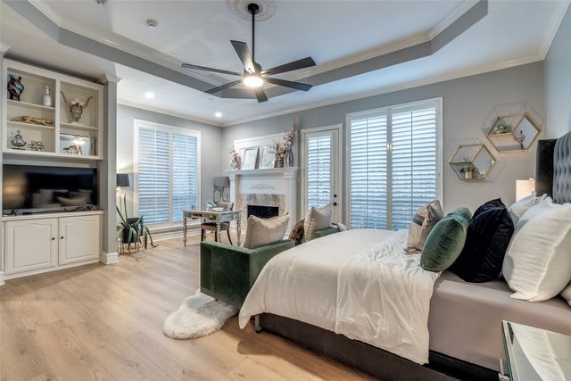 5822 Preston Fairways Drive, Dallas, TX 75252